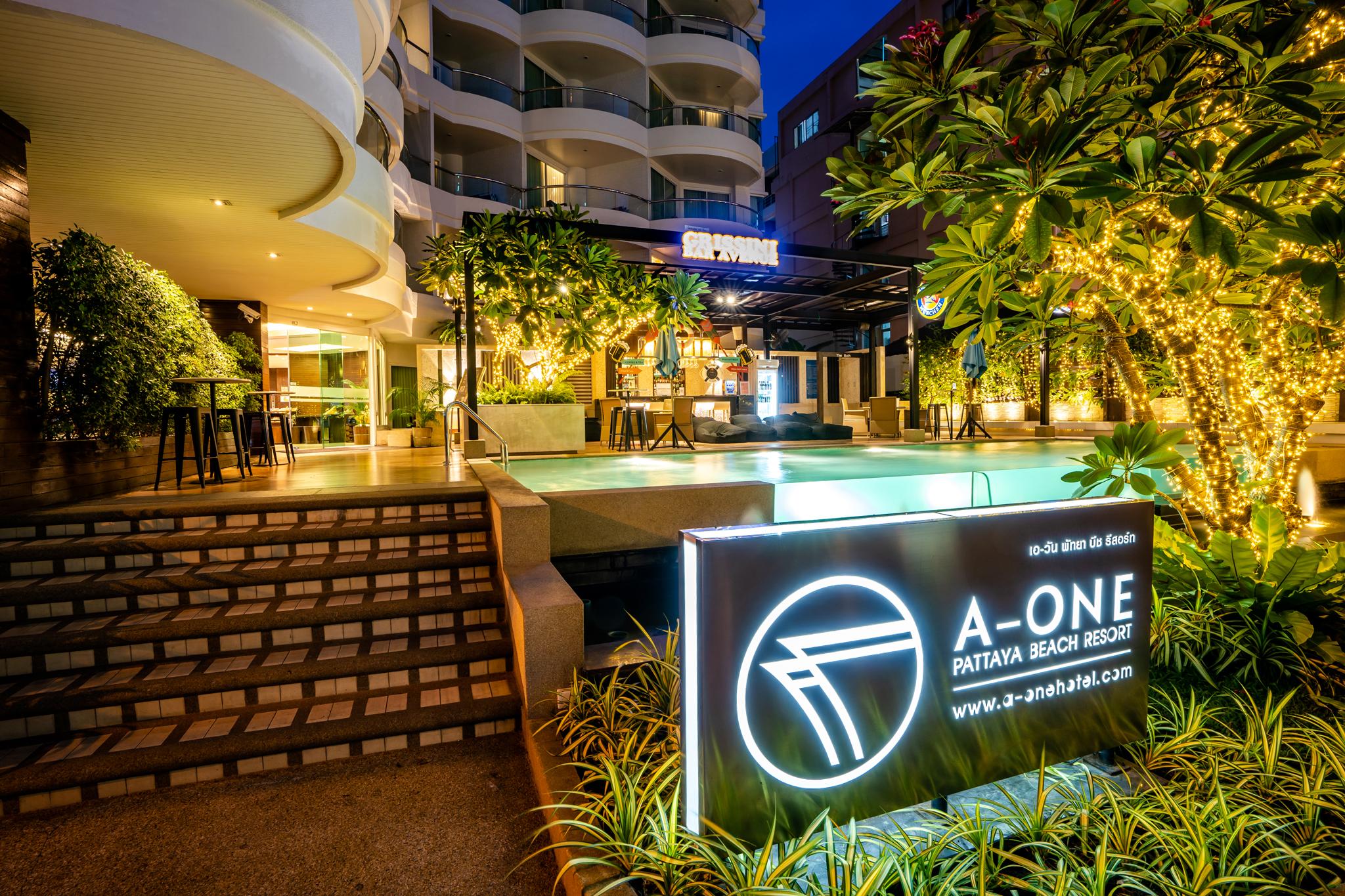 A-One Pattaya Beach Resort Экстерьер фото